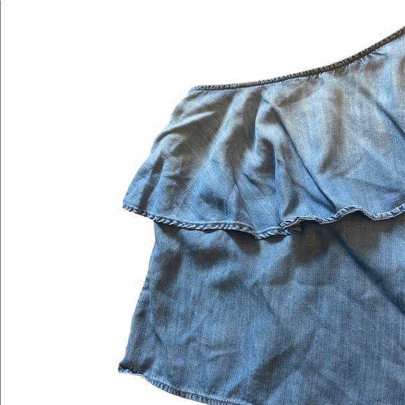 Cloth & Stone One Shoulder Shirred denim Top SzM - Picture 3 of 4